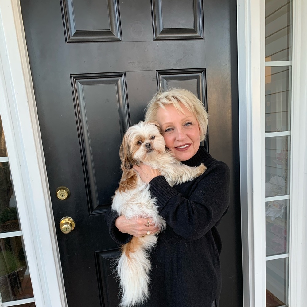 Meet your Posher, Lynda